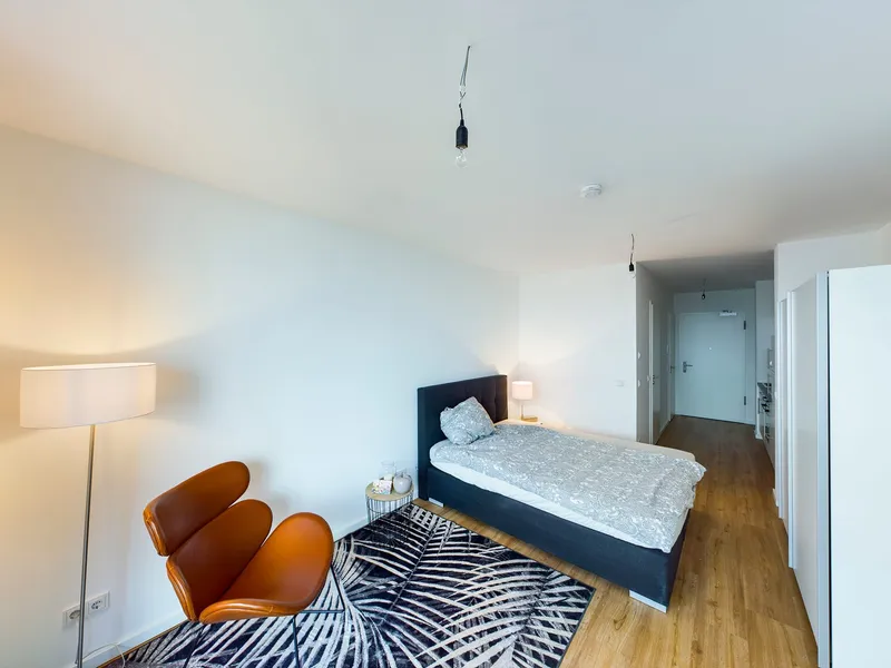 Möbliert 1 Zimmer Studio, Balkon 25 Min. von Alexaxnderplatz — photo 1